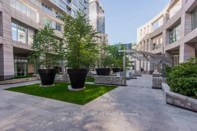 Additional image 39 of 2181 Yonge St Unit 3103