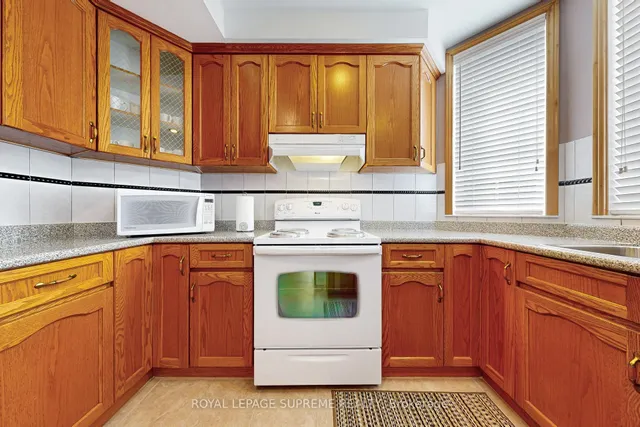 Additional image 44 of 10 Freeman Rd