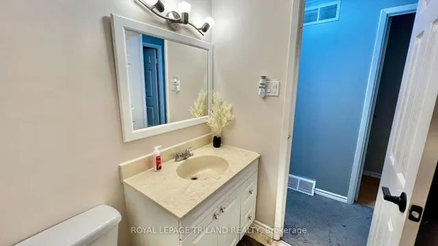 Additional image 8 of 415 MORGAN Ave Unit 24