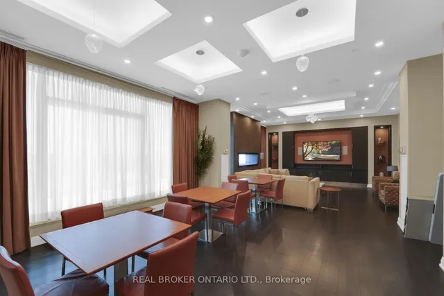 Additional image 29 of 555 Wilson Ave Unit E809