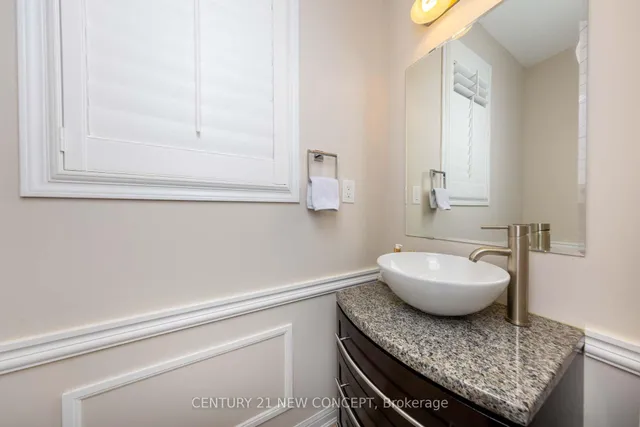 Additional image 12 of 286 Schreyer Cres