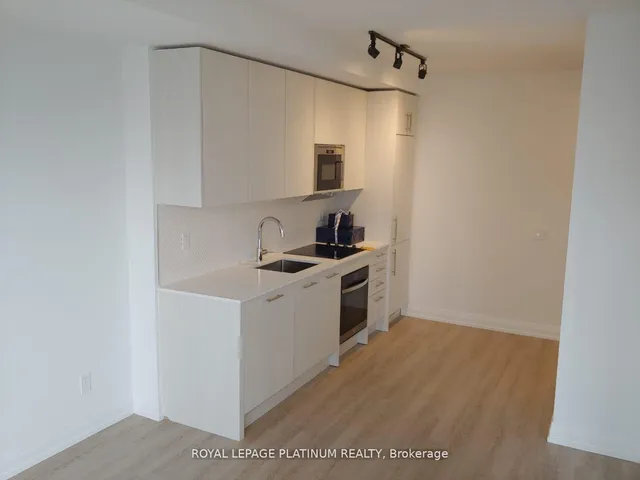 Additional image 10 of 286 Main St Unit 1706