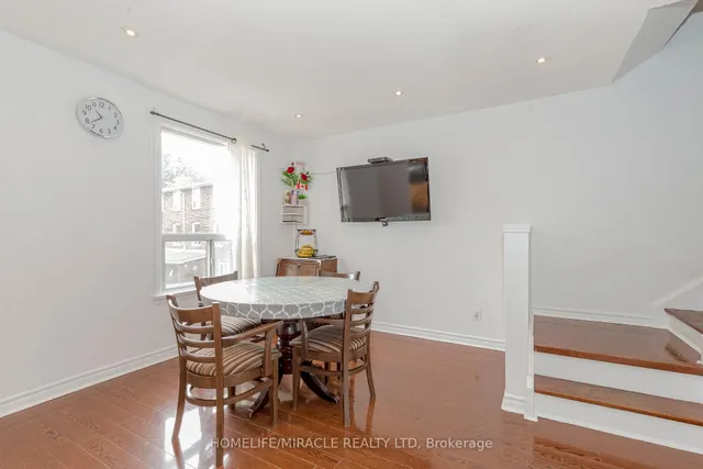 Additional image 15 of 12 Eden Park Unit 12
