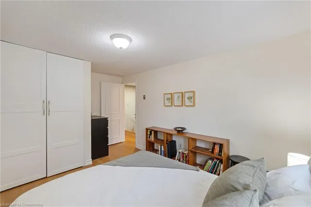 Additional image 23 of 1967 Main St Unit 6