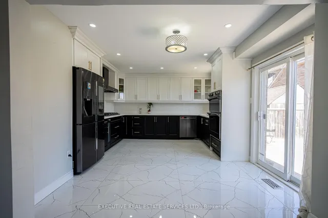 Additional image 8 of 3 Deforest Dr