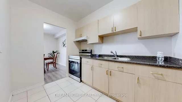 Additional image 16 of 5 Massey Sq Unit 1815