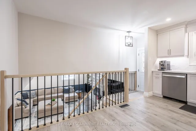 Additional image 22 of 20 Benwood Crt