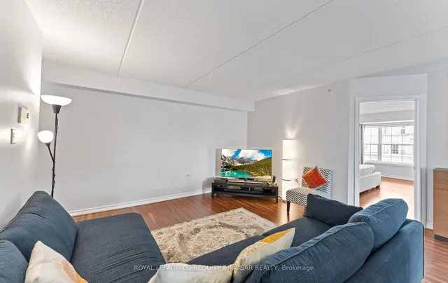 Additional image 9 of 1340 Main St Unit 202