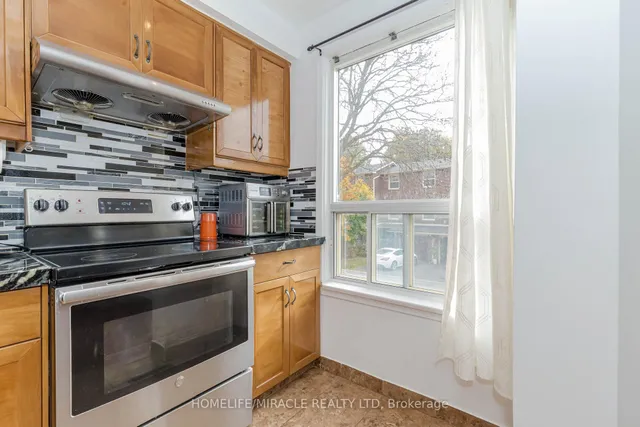 Additional image 24 of 12 Eden Park Unit 12