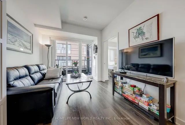 Additional image 26 of 543 Richmond St Unit 301