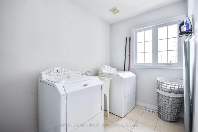 Additional image 18 of 4927 25 Side Rd