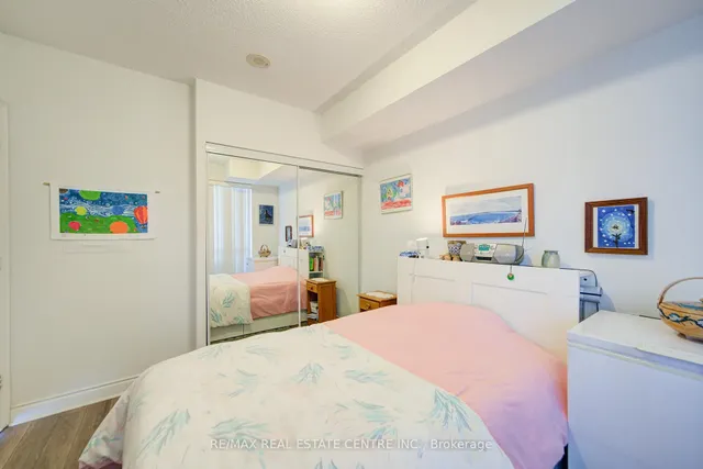 Additional image 33 of 16 Brookers Lane Unit 1602