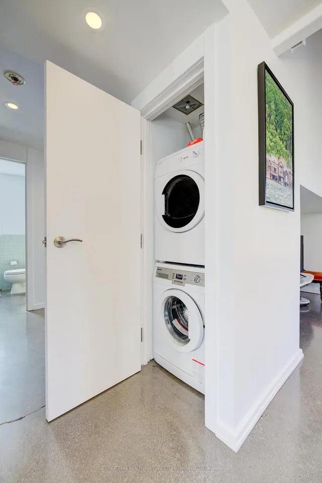 Additional image 34 of 23 Richmond Ave