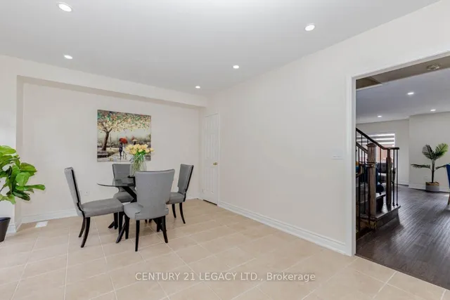 Additional image 28 of 25 Unionville Cres