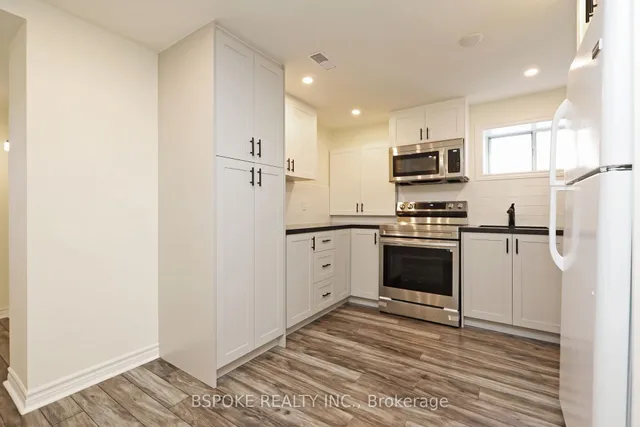 Additional image 27 of 49 Howbert Dr