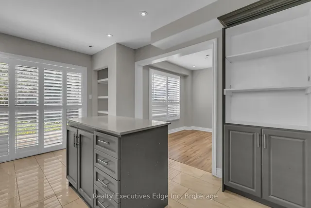 Additional image 15 of 111 Ecclestone Dr