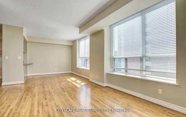 Additional image 18 of 70 Alexander St Unit 802