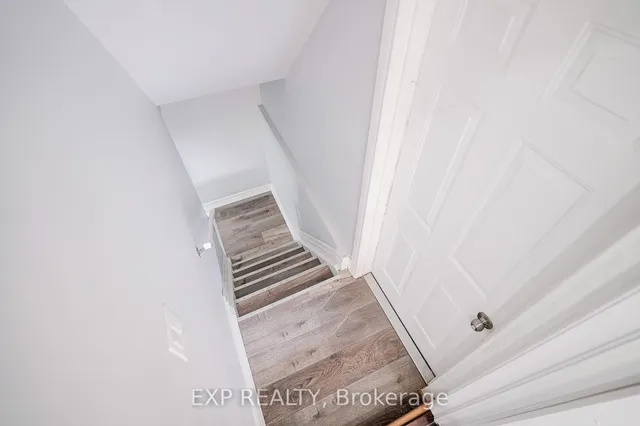 Additional image 27 of 668 Hamilton Cres