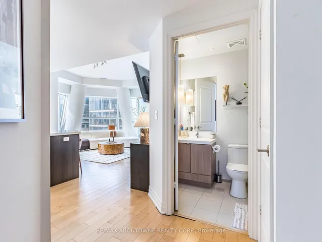 Additional image 11 of 8 The Esplanade St Unit 802