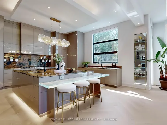 Additional image 17 of 8 Balding Crt