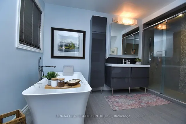 Additional image 25 of 47 Surrey Dr