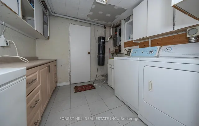 Additional image 37 of 92 Avondale Ave