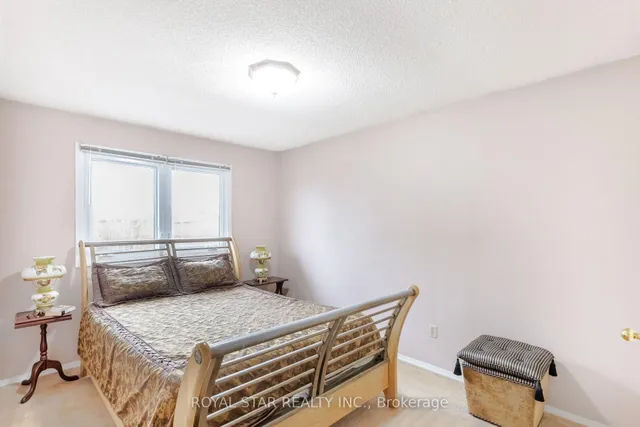 Additional image 24 of 89 Dumfries Ave