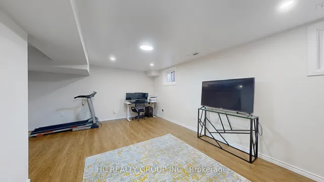 Additional image 29 of 1580 Lancaster Dr Unit 28