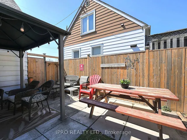 Additional image 41 of 13 Avon Park Dr