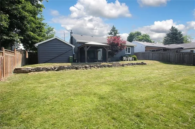 Additional image 33 of 15 First St