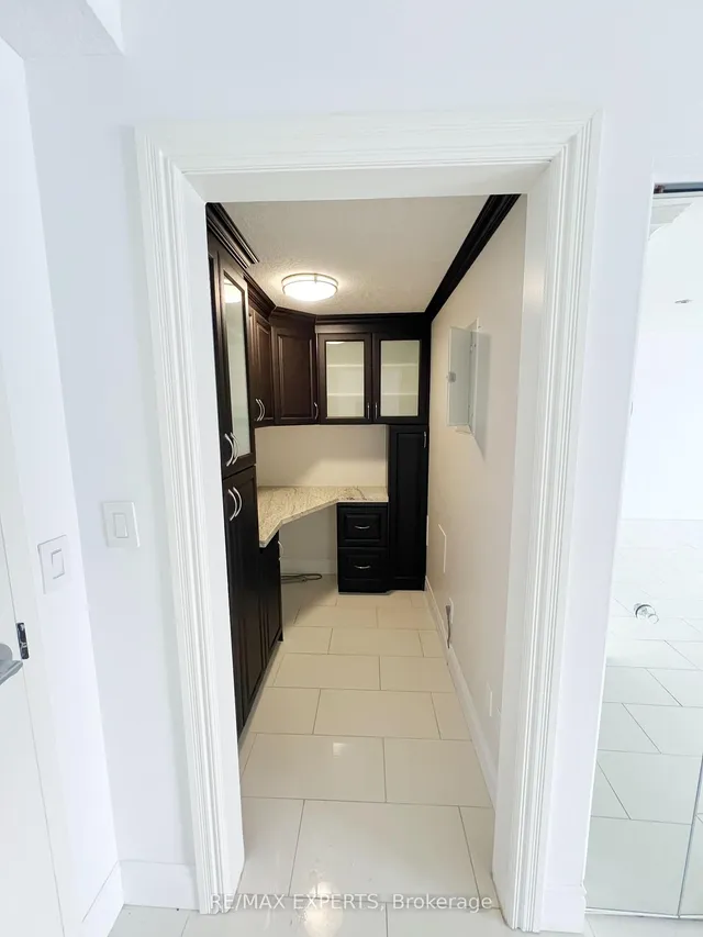 Additional image 13 of 345 Briarmeadow Dr Unit 404