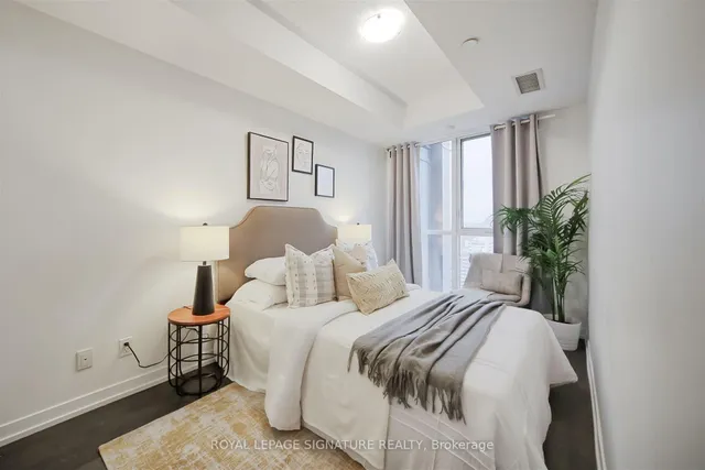 Additional image 14 of 125 Redpath Ave Unit 1913