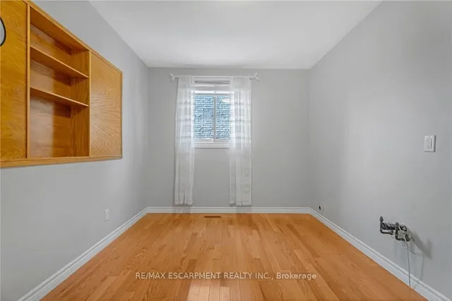 Additional image 22 of 36 Skylark Dr