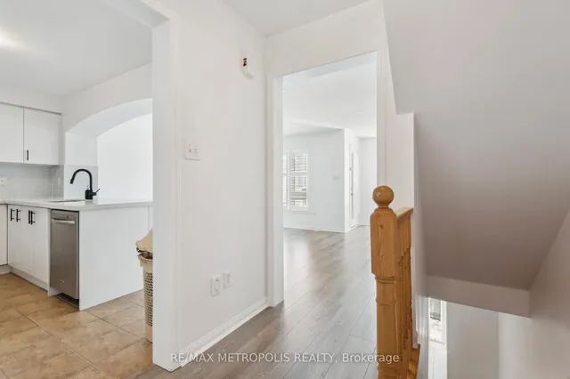 Additional image 9 of 54 Howe Ave