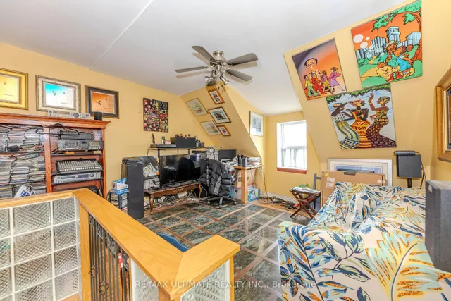 Additional image 27 of 1261 Davenport Rd