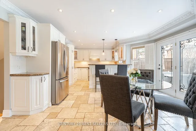 Additional image 17 of 657 Savoy Cres