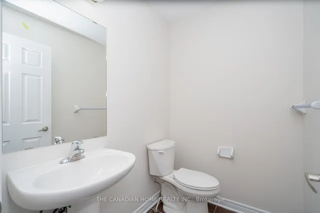 Additional image 13 of 48 Cedar Lake Cres