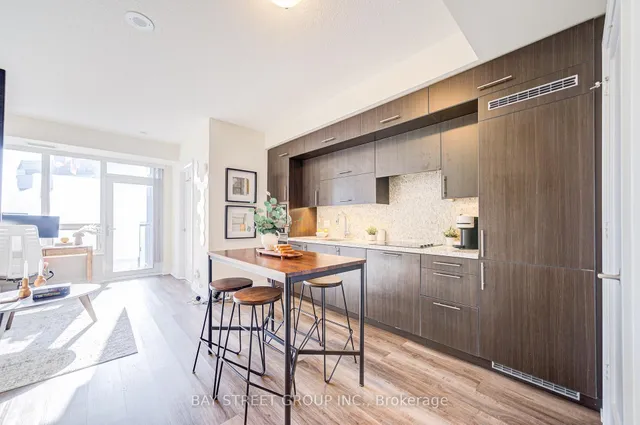 Additional image 11 of 5 Sheppard Ave Unit 2019