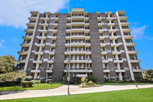35 Ormskirk Ave Unit 908