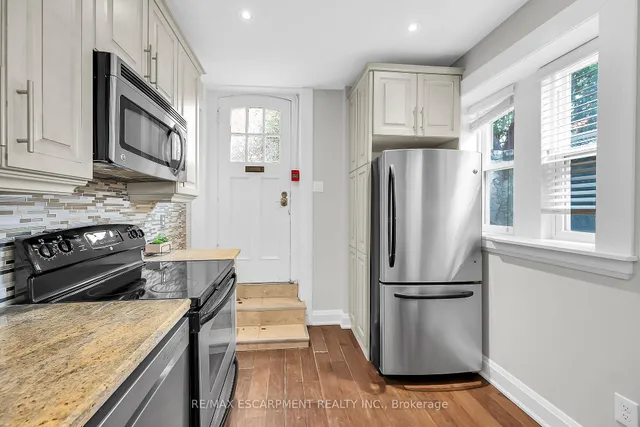 Additional image 19 of 86 HERKIMER St Unit LL2