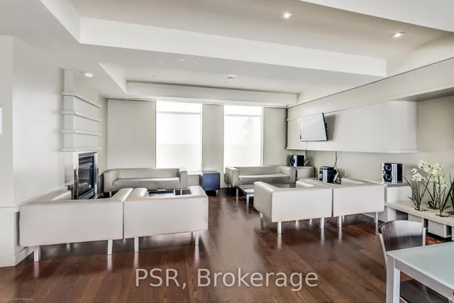 Additional image 23 of 230 King St Unit 1023