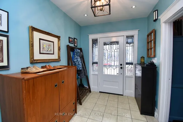 Additional image 9 of 45 Maplewood Ave