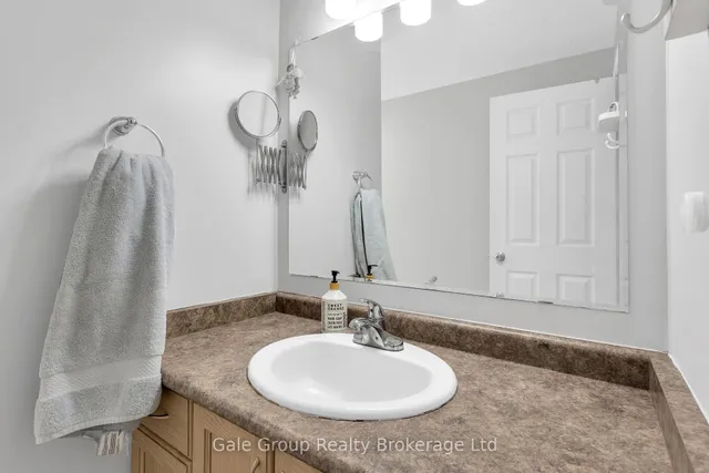 Additional image 24 of 50 Howe Dr Unit 19A