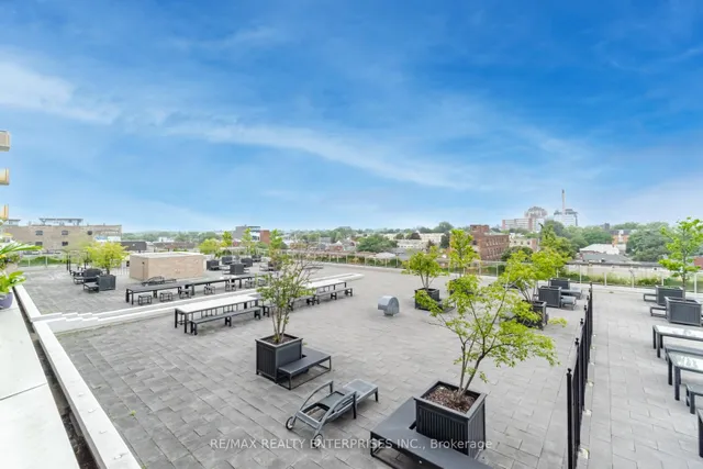 Additional image 29 of 156 Portland St Unit 302