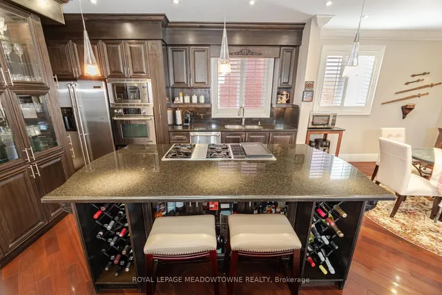 Additional image 18 of 915 Gaslight Way