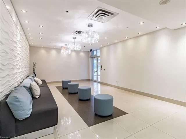 Additional image 4 of 3865 Lake Shore Blvd Unit 401