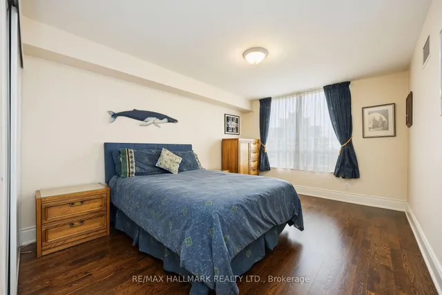 Additional image 31 of 80 Harrison Garden Blvd Unit 1821