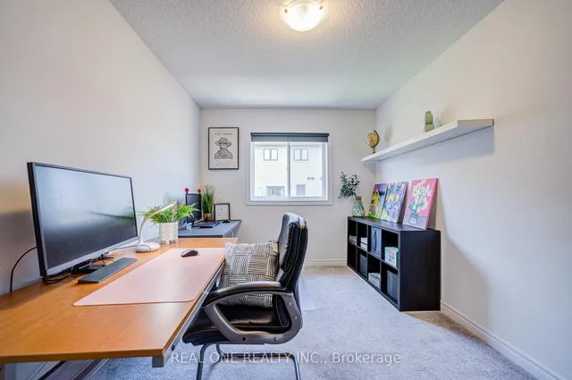 Additional image 33 of 31 Garlent Ave