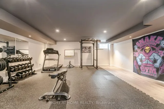 Additional image 35 of 1178 Raspberry Terr