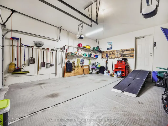 Additional image 33 of 81 Bellagio Ave